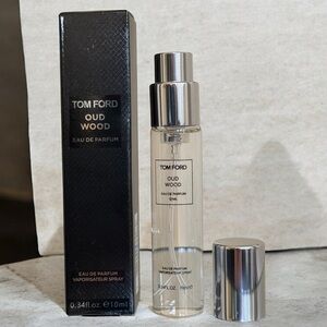 Tom Ford Oud Wood Eau de Parfum 10ml Spray